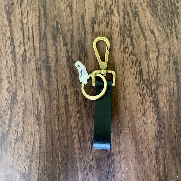 Madewell front door key fob - Picture 4 of 8